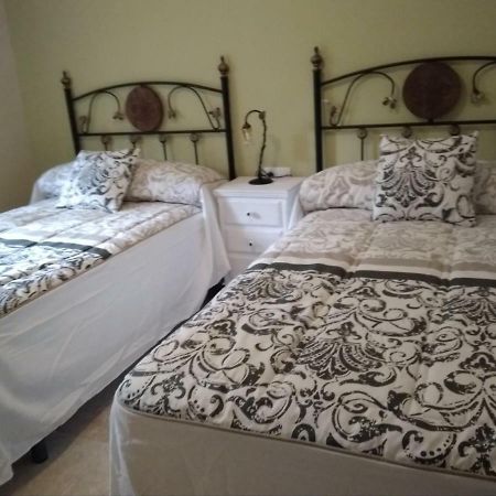 Apartamento Turistico La Victoria Trujillo Eksteriør bilde