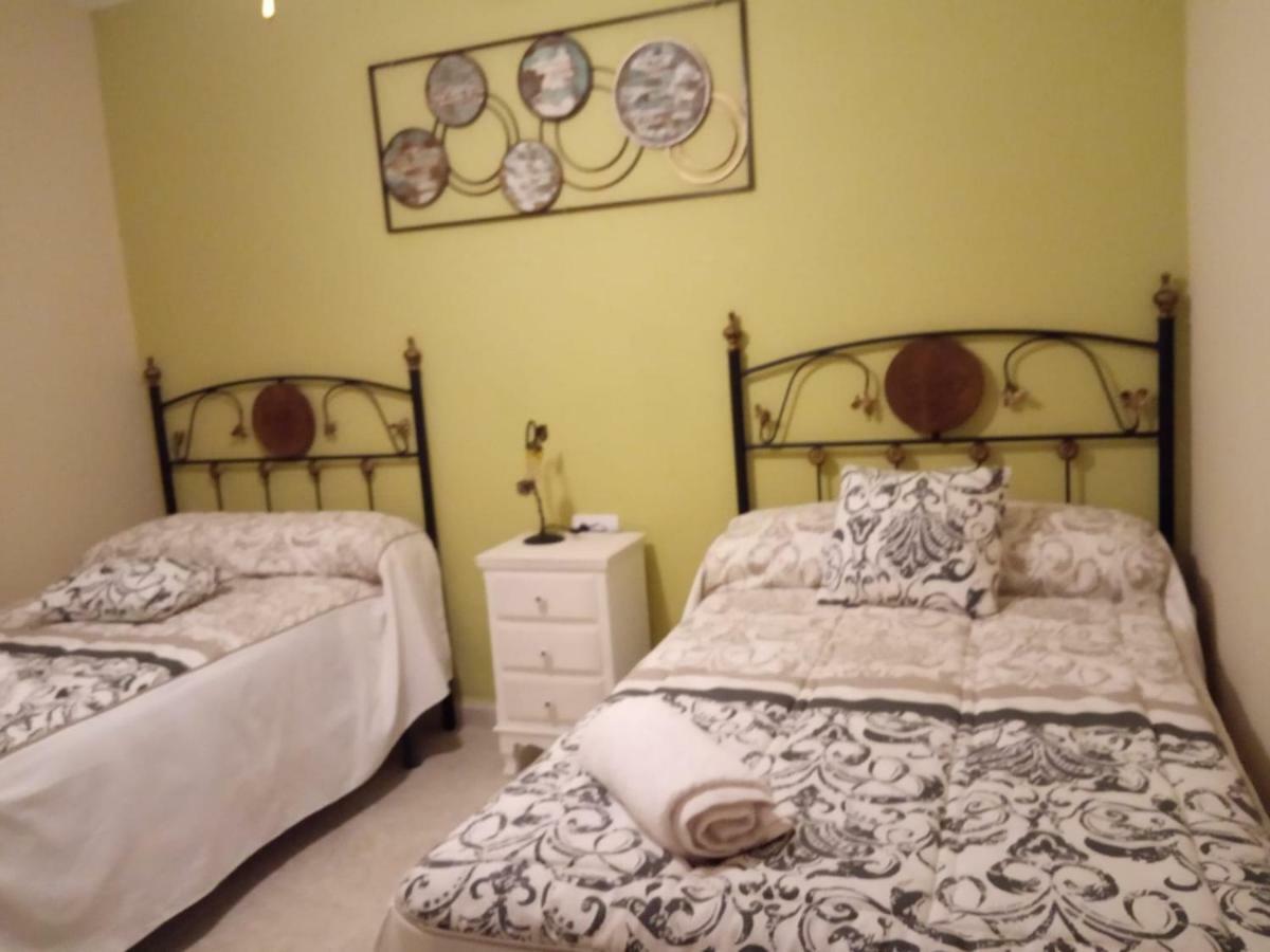 Apartamento Turistico La Victoria Trujillo Eksteriør bilde