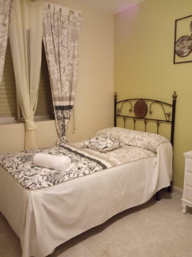 Apartamento Turistico La Victoria Trujillo Eksteriør bilde