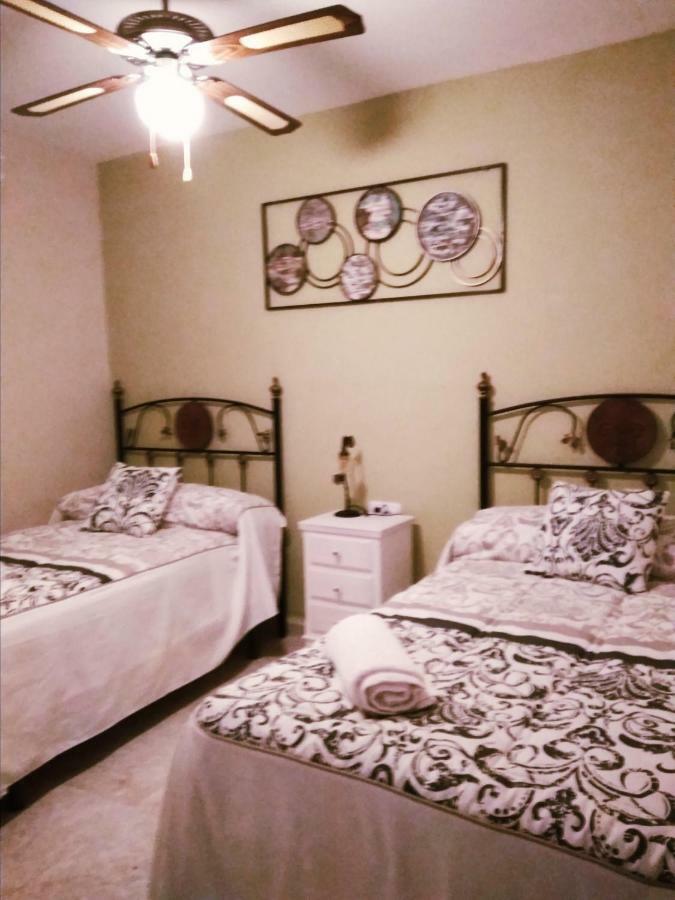 Apartamento Turistico La Victoria Trujillo Eksteriør bilde